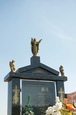 Anthony and Preston Memorials - Chapel Monument