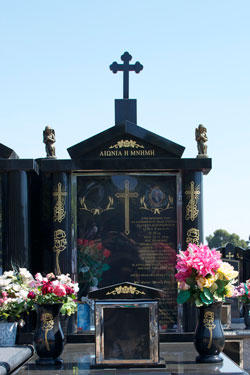 Anthony and Preston Memorials - Chapel Monument